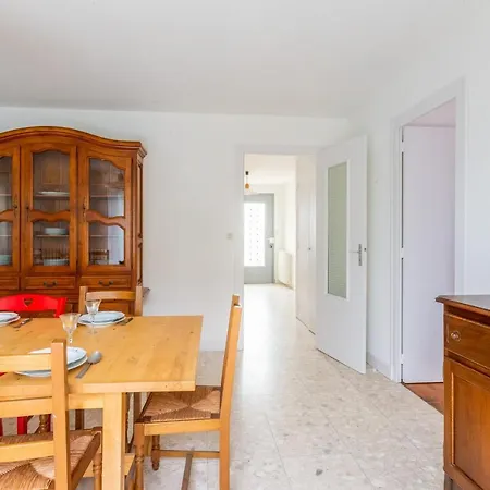 Holiday home Maison Des Demoiselles - Welkeys *