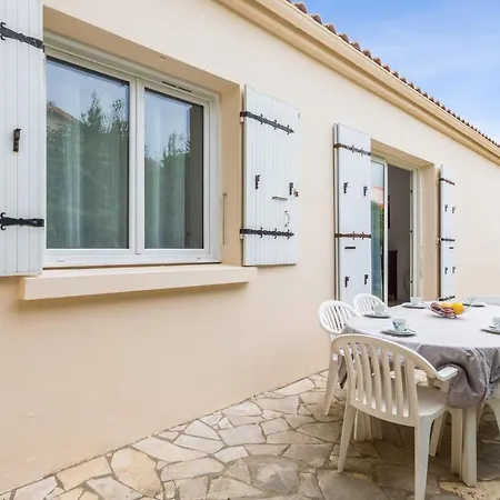 Maison Des Demoiselles - Welkeys Holiday home Puilboreau